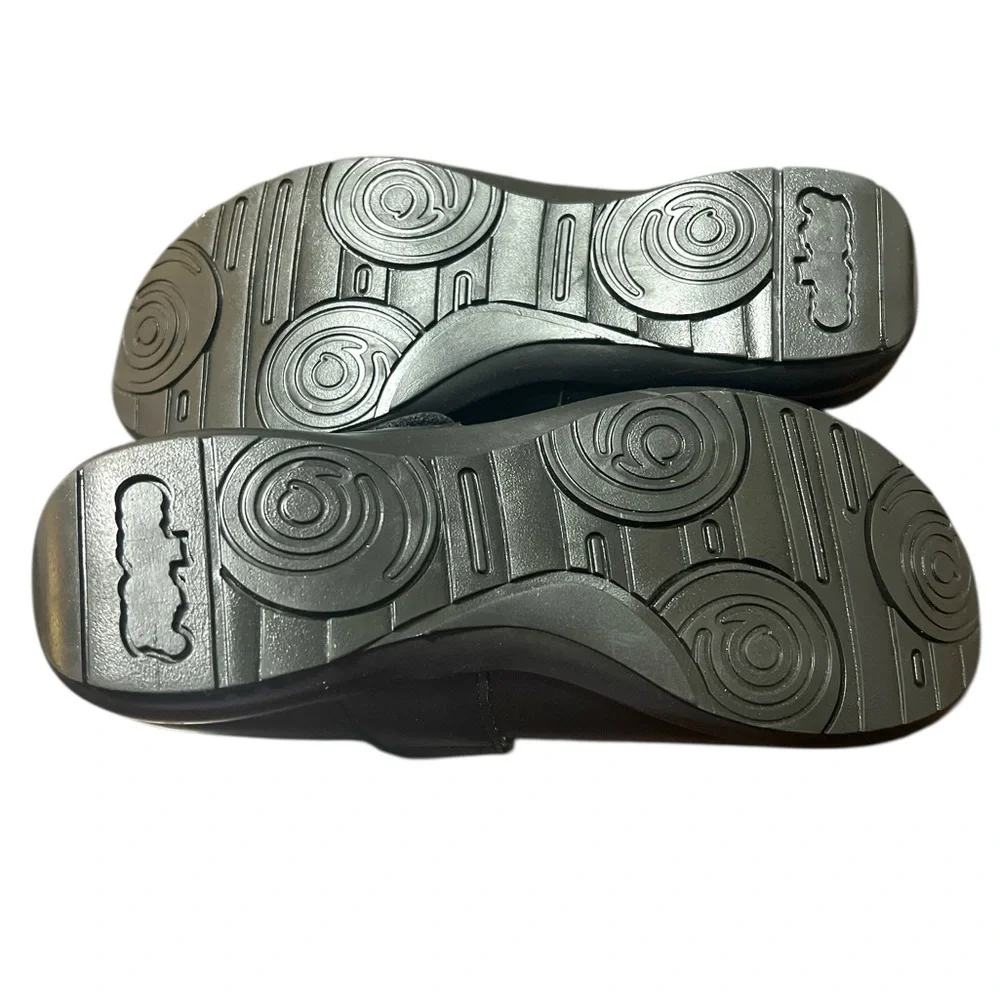 Classic Black School Kids Andrea. Size -3